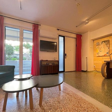 Vouliagmeni Art Micro Loft Διαμέρισμα Αθήνα Εξωτερικό φωτογραφία